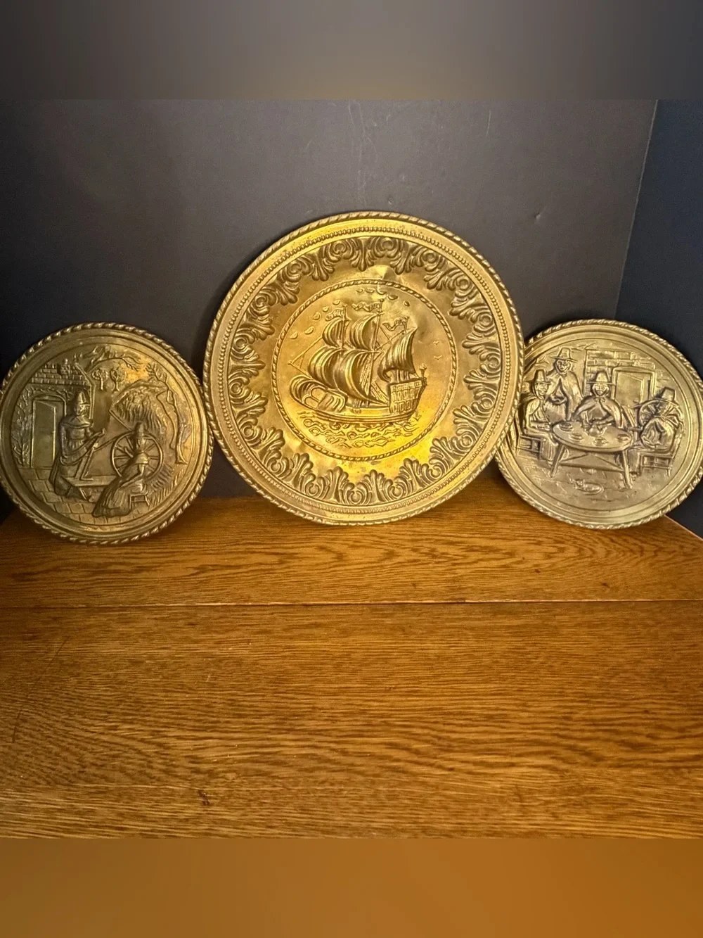 Vintage Brass Wall Hanging Plates Set of 3 - Nautical Ship, Tavern & Spinning Wh